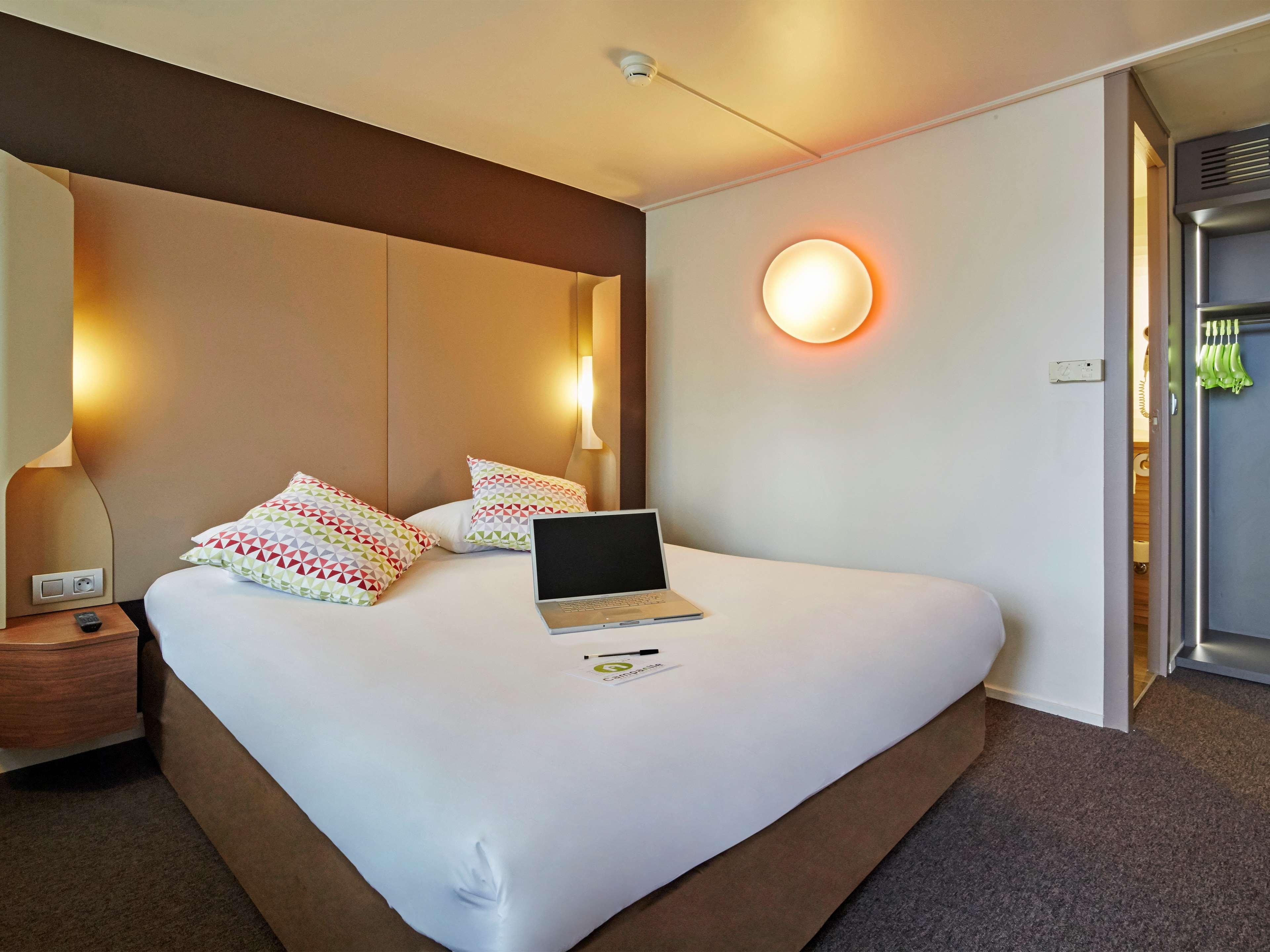 Campanile Dijon Nord - Toison D'Or Hotel Ngoại thất bức ảnh