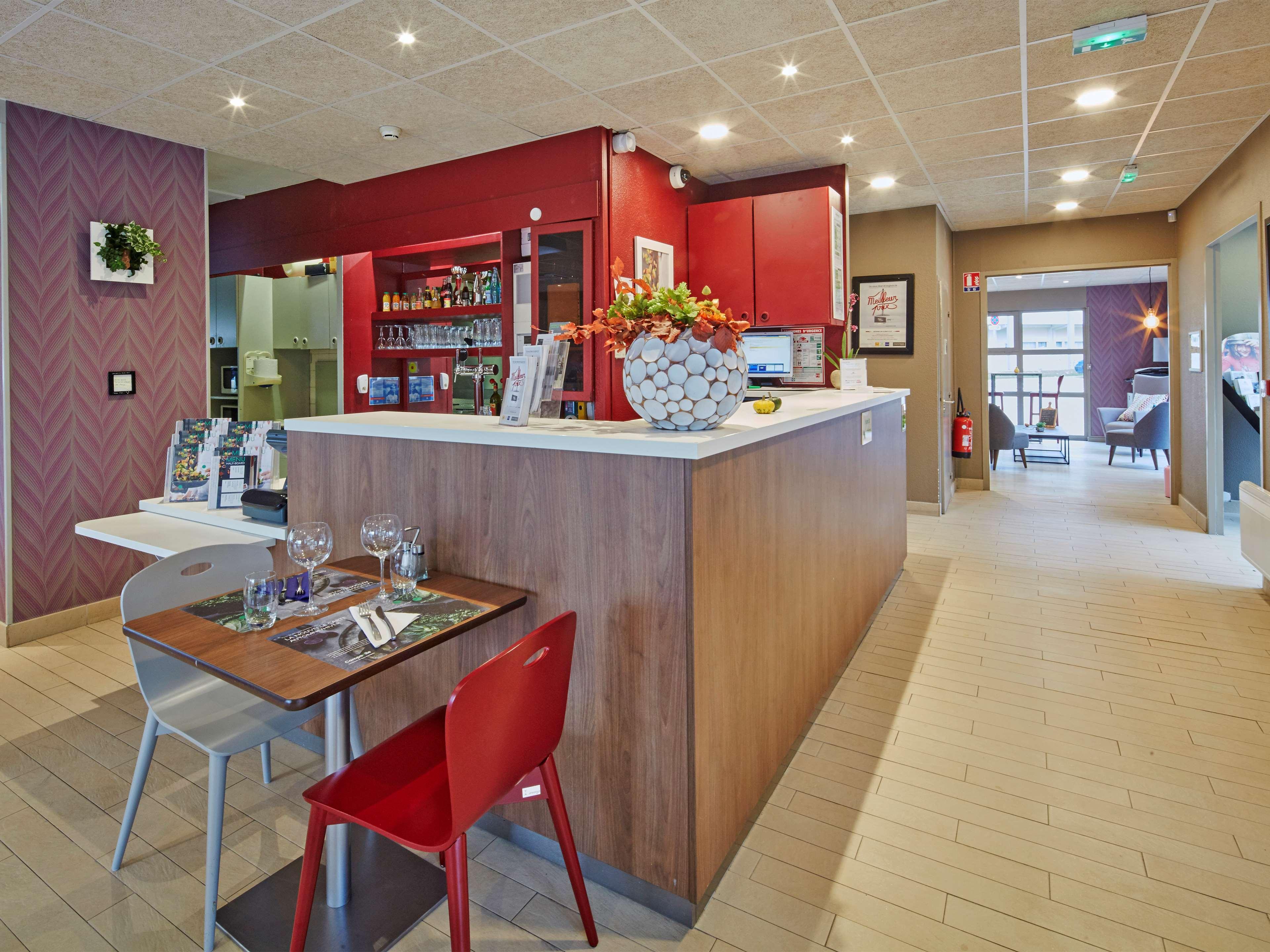 Campanile Dijon Nord - Toison D'Or Hotel Ngoại thất bức ảnh