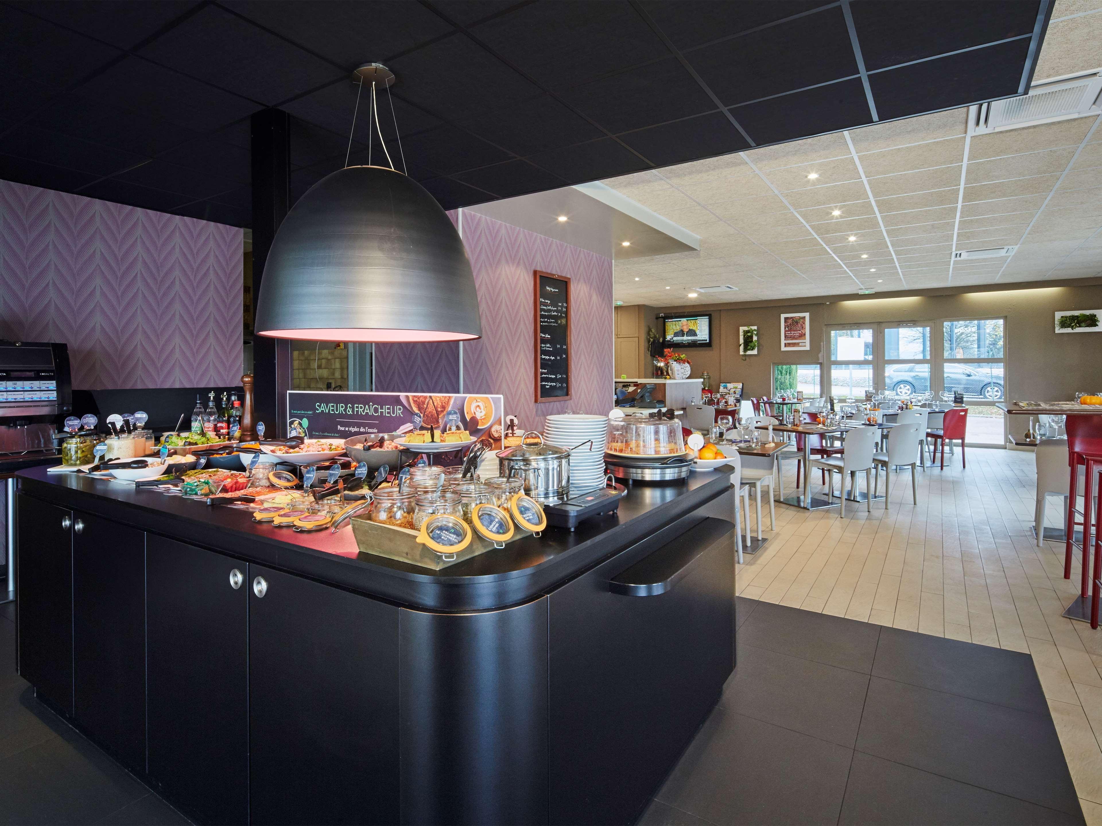 Campanile Dijon Nord - Toison D'Or Hotel Ngoại thất bức ảnh