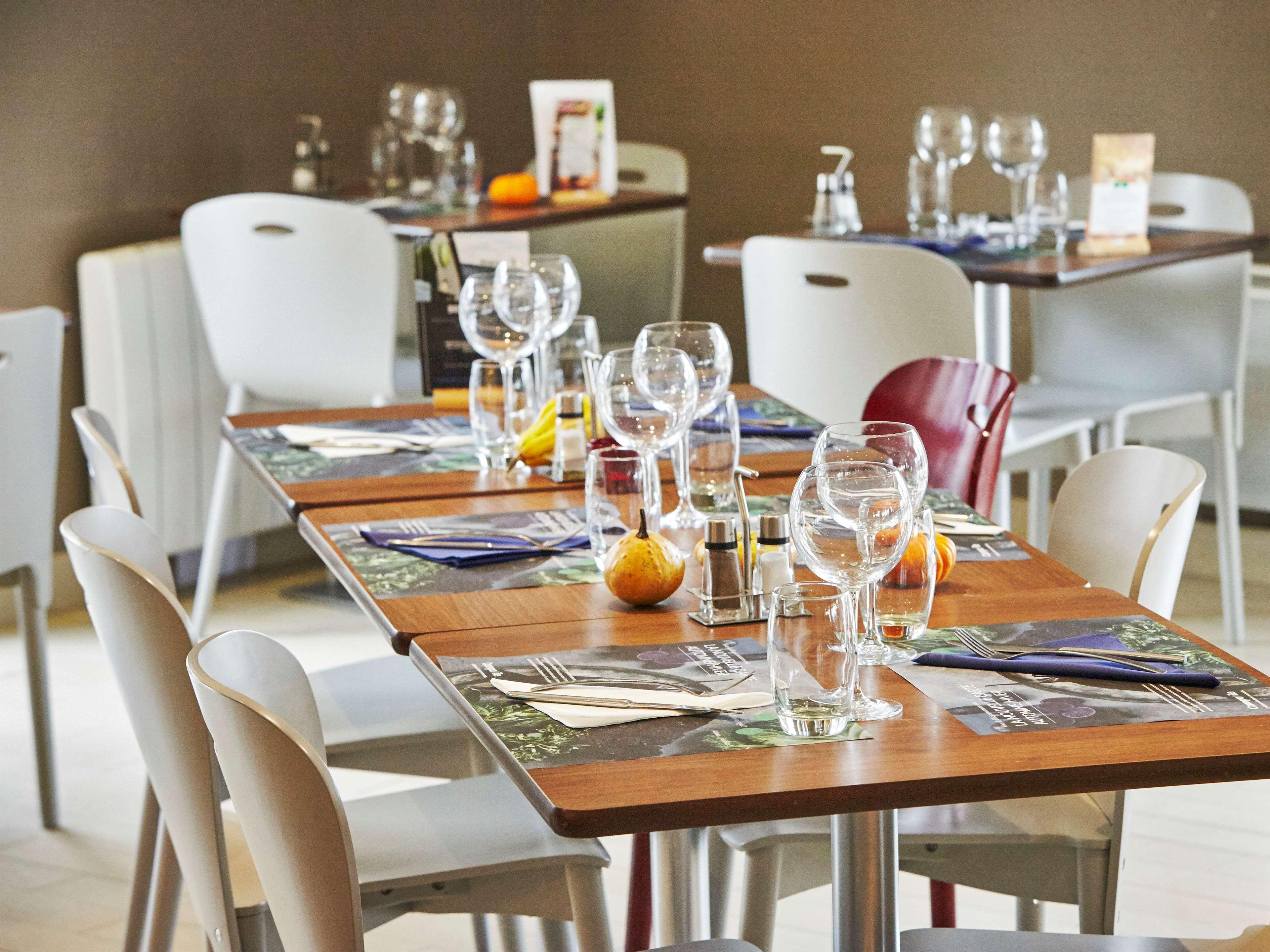 Campanile Dijon Nord - Toison D'Or Hotel Ngoại thất bức ảnh