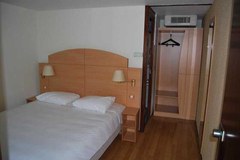 Campanile Dijon Nord - Toison D'Or Hotel Phòng bức ảnh